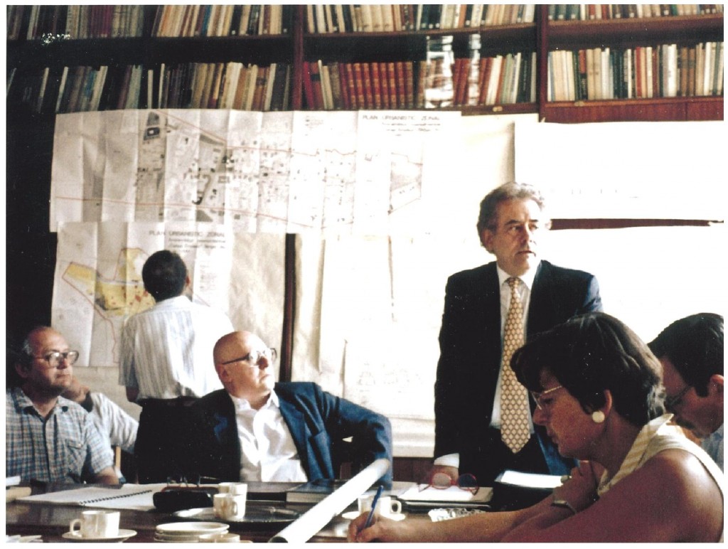 28 iulie 1994: Comisia Naţională a Monumentelor Istorice aprobă Proiectul de Restaurare al Fundaţiei Internaţionale Constantin Brâncuşi